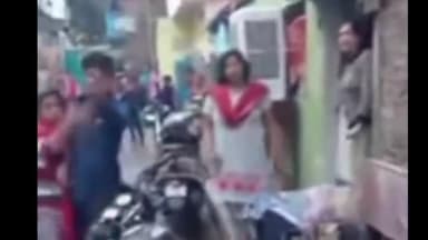 झांसी: नवाबाद थाना क्षेत्र के जेल चौराहा के पास एक युवक ने पत्नी व साले के साथ मिलकर अपनी बहन को पीटा, मामला हुआ दर्ज