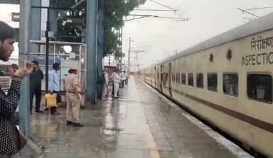 मारवाड़ जंक्शन: मारवाड़ जंक्शन मदार रेलवे स्टेशन पर रेलवे के कार्यों के चलते अनेक रेल गाड़ियों को किया रेल प्रशासन ने रद्द