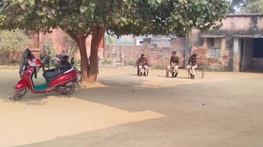 कुढ़नी: जगन्नाथपुर पंचायत वार्ड-14 में उपचुनाव को लेकर शांतिपूर्वक मतदान जारी