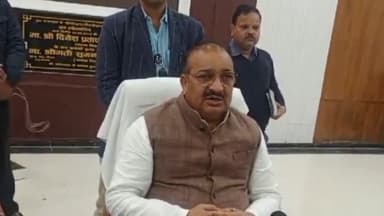 रायबरेली: शहर में पर्यटन विभाग द्वारा 11 जनवरी से होने वाले महोत्सव पर प्रेसवार्ता कर उद्यान मंत्री दिनेश प्रताप सिंह ने दिया बयान