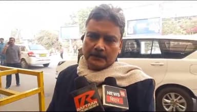 पटना ग्रामीण: दिल्ली में होने वाली बैठक को लेकर पटना एयरपोर्ट से दिल्ली के लिए रवाना हुए मद्य निषेध मंत्री सुनील कुमार