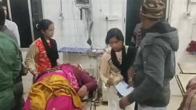 आरा: बभनगावा गाँव में मकान के विवाद में मां-बेटी को पीटकर किया गया जख्मी, सदर अस्पताल में दोनों भर्ती