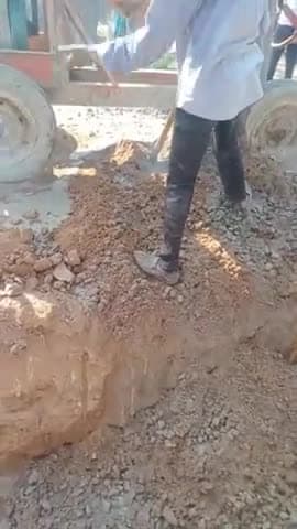 पलेरा: मवई पंचायत घुटाला गिट्टी और बजरी से हो रह नाली निर्माण @tikammulani301 #tikamgrah #pro Tikamgarh
#mawa #mawai #cm mp