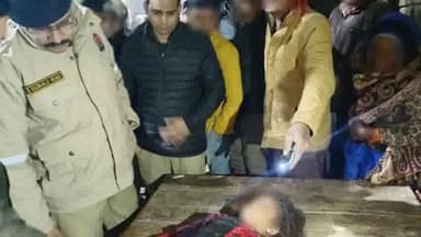 एत्मादपुर: गांव बास बादाम में की गई मासूम बच्ची की हत्या, पुलिस ने पोस्टमार्टम के लिए भेजा शव