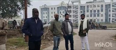 उरई: रामपुरा थाना क्षेत्र में एक युवक की संदिग्ध हालत में हुई मौत, मेडिकल कॉलेज में हुआ पोस्टमार्टम