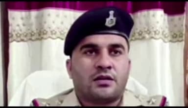 चोरौत: चंद्रसेना गांव में दुकान में सेंधमारी कर ₹10,000 की संपत्ति की हुई चोरी