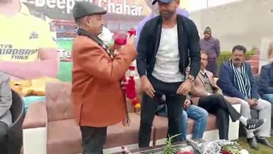 धौलपुर: मचकुंड रोड पर भारतीय क्रिकेटर दीपक चाहर ने धौलपुर में खिलाड़ियों के शिविर में लिया भाग