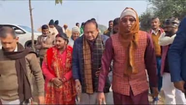 जगदीशपुर: बहुआरा गांव में बीजेपी के वरिष्ठ नेता स्वर्गीय बिंदेश्वरी सिंह की प्रतिमा का पूर्व कृषि मंत्री ने किया उद्घाटन