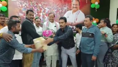 समुद्रपूर: जनसामान्यांचा आशिर्वाद हिच माझी खरी संपत्ती:जनसंपर्क कार्यालयात अभिष्टचिंतन सोहळ्यात आमदार समिर कुणावार यांचे उद्गार