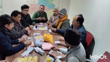 बासोदा: गंजबासौदा शहर में राम भक्तों ने घर-घर जाकर अयोध्या से पूजित अक्षत चावलों का किया वितरण