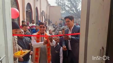 आगरा: एमजी रोड स्थित जिला मुख्यालय के डाकघर से ग्राहक खरीद सकेंगे ई-स्टाम्प,छावनी विधायक ने कार्यलय में किया उद्घाटन