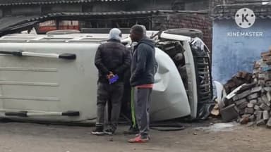 पतरातू: रामगढ़-पतरातु फोरलेन के पोचरा के समीप बरकाकाना ओपी क्षेत्र में बोलेरो वाहन हुआ दुर्घटनाग्रस्त, कई लोग हुए घायल