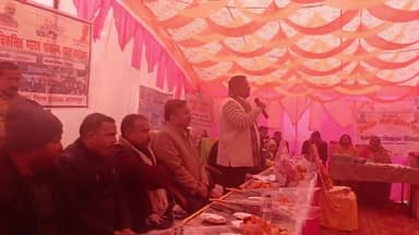 बलरामपुर समाचार विकसित भारत संकल्प यात्रा कार्यक्रम हुआ संपन्न बताते चलें कि ग्राम पंचायत बेलवा बिनानी विकासखंड बलरामपुरमें आयोजित कार्यक्रम में मुख्य अतिथि के तौर पर पहुंचे सदर विधायक पलटू राम ने विरोधियों पर जमकर प्रहार किया कहा राशन पहले