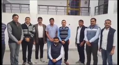 जोधपुर: शराब तस्करी मामले में इनामी बदमाश को किया  गिरफ्तार, पुलिस लाइन स्थित ग्रामीण पुलिस अधीक्षक धर्मेंद्र सिंह ने दी जानकारी