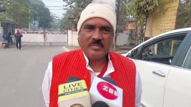 मुशहरी: RJD सुप्रीमो लालू प्रसाद के घर के बाहर लगाए गए पोस्ट पर मंदिर को मानसिक गुलामी का प्रतीक बताने पर BJP MLA ने कह दिया सरक