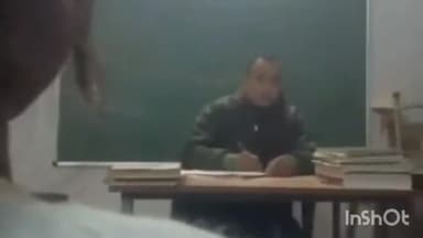 रायबरेली: रायबरेली में मुख्यमंत्री की स्मार्टफोन व टेबलेट वितरण योजना में अध्यापक के द्वारा घूस मांगने का वीडियो वायरल