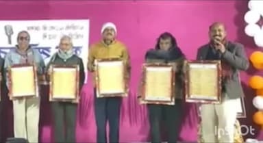 आरोन: गोस्वामी वाटिका में शहीद भगत सिंह यादगार मंच आरोन ने सांझी शहादत सांझी विरासत सप्ताह के समापन पर आयोजित किया कवि सम्मेलन