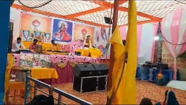 सिहोरा: गढ़िया मोहल्ला में गायत्री महायज्ञ में पवन प्रज्ञा पुराण कथा शुरू भारतीय संस्कृति के दो निर्माता यज्ञ पिता और गायत्री मा