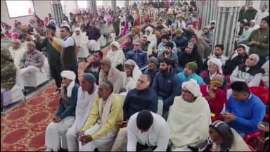 चरखी दादरी: झोझू कलां में पार्टी संगठन को मजबूत करने के लिए कांग्रेस लोकसभा प्रभारी हंसमुख चौधरी ने कार्यकर्ता बैठक को किया संबोधित