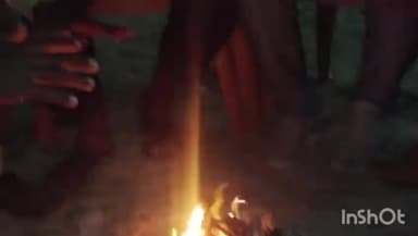 जगदीशपुर: जगदीशपुर अनुमंडल क्षेत्र के बिहिया,शाहपुर नगर में बढ़ते ठंढ को देखते हुए लोग अलाव का ले रहे है सहारा