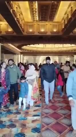 वाराणसी स्थित उमरहा में स्वर्वेद मंदिर दुनिया का सबसे बड़ा मेडिटेशन सेंटर जो 64 हजार स्कवायर फीट ऊंचाई 180 फीट है