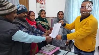 बेलहर: प्रखंड क्षेत्र के 11 पंचायत समिति सदस्यों ने बीडीओ को सौंपा प्रमुख और उपप्रमुख के खिलाफ अविश्वास प्रस्ताव का आवेदन