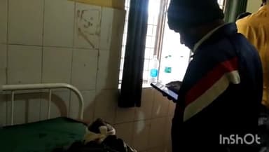 बिधूना: रावतपुर गांव के पास बाइक सवार दो लोग सड़क हादसे में हुए घायल, सामुदायिक स्वास्थ्य केंद्र में कराया गया उपचार