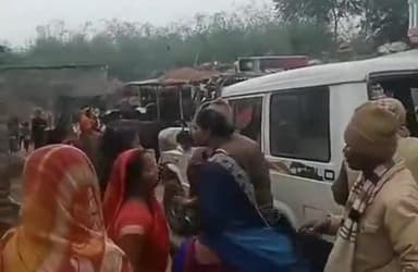 कहरा: बिशनपुर मे नाबालिक एवं मुकेश को पुलिस द्वारा किए गए पिटाई के बाद एसपी के द्वारा थानाध्यक्ष सहित तीन को किया निलंबित