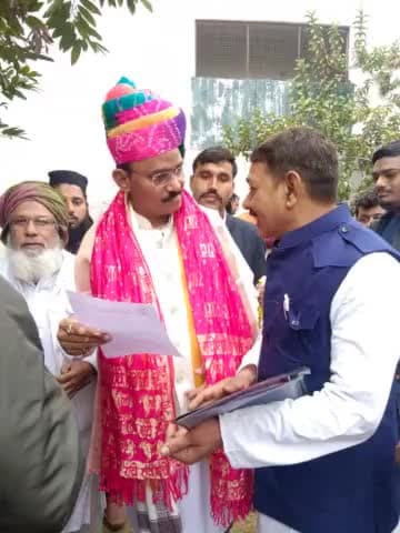 होमगार्ड जवानों को 12 माह रोजगार के लिए उपमुख्यमंत्री जी को दिया प्रदेश अध्यक्ष ने ज्ञापन