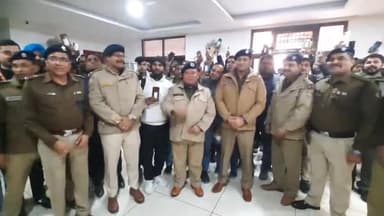 हरिद्वार: सीसीआर भवन पहुंचे आईजी गढ़वाल केएस नगन्याल, 315 लोगों को लौटाए पुलिस और साइबर टीम द्वारा रिकवर किए गए मोबाइल