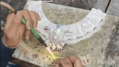 आगरा: फब्बारा स्थित सर्राफा बाजार में माता जानकी के लिए बनाई जा रही चांदी की विशेष पायल,22 जनवरी को अयोध्या मंदिर को होगी भेंट