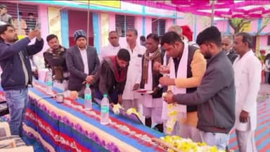 जीरापुर: गड़गज और मुकुंदपुर गांव में पहुंची विकसित भारत संकल्प यात्रा, शासन की योजनाओं की दी गई जानकारी