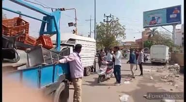 जोधपुर: नगर निगम दक्षिण ने आखलिया चौराहे से कब्जे हटाने को लेकर की कार्रवाई, निगम के अतिक्रमण दस्ते से ठेला चालकों ने की हाथापाई