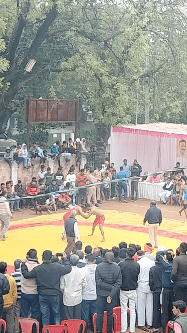 #सोहागपुर के कॉलेज में राज्य स्तरीय दंगल का आयोजन संपन्न, @पहलवानों ने लगाए दाव पेंच #@