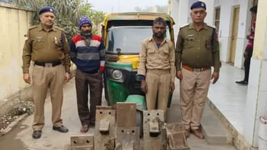 एत्मादपुर: मेहताब बाग के समीप PWE स्टोर से रेलवे की बेरिंग प्लेट चोरी करते दो चोरों को यमुना ब्रिज आरपीएफ पुलिस ने किया गिरफ्तार