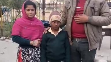 हरिद्वार: दस वर्षीय बच्चे को हर की पौड़ी पर सोता हुआ छोड़ गया था पिता, हरिद्वार AHTU ने बच्चे को सकुशल रेस्क्यू कर मां से मिलाया