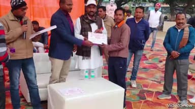 सुल्तानपुर: भाजपा जिलाध्यक्ष द्वारा पुलिस लाइन में आयोजित खेल प्रतियोगिता के समापन अवसर पर विजेता प्रतिभागियों को किया गया सम्मानित