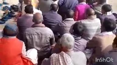 खिजरसराय: नीमचक बथानी अनुमंडल मुख्यालय पर 9 सूत्री मांगों को लेकर डीलरों ने किया धरना प्रदर्शन