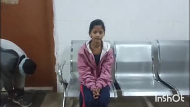 जमुई: श्रीकृष्ण सिंह स्टेडियम के पास बुलेट बाइक ने छात्रा को मारी ठोकर,छात्रा का सदर अस्पताल में कराया गया इलाज