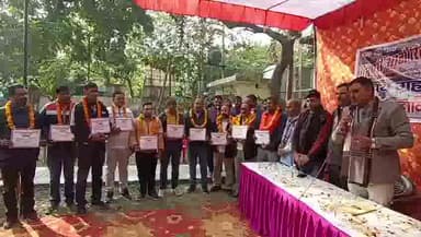 हरिद्वार: ललतारो पुल पार्क में पंचपुरी ऑटो रिक्शा विक्रम संगठन के नवनिर्वाचित पदाधिकारियों का शपथ ग्रहण समारोह हुआ संपन्न