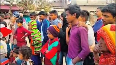 पुरनहिया: आईसीडीएस की ओर से बैरिया में नुक्कड़ नाटक के माध्यम से बेटी बचाओ बेटी पढ़ाओ के तहत जागरूकता कार्यक्रम का हुआ आयोजन