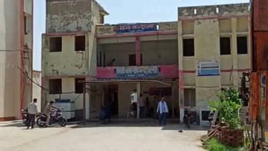 एत्मादपुर: खंदौली क्षेत्र के ग्राम नंदलालपुर से पुलिस ने जुआ खेलते 5 लोगों को किया गिरफ्तार,भेजा जेल।