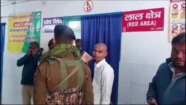 जमुई: जाजल मोड़ के पास प्रेमिका के पति की हत्या मामले में पर्यवेक्षण गृह में बंद एक अभियुक्त को मेडिकल जांच के बाद भेजा गया जेल