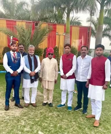 स्वाभिमानी इंसान के लिए मान सम्मान से बढ़कर कुछ नहीं
कोशिश, हौसला, उम्मीद और पहला कदम ही नई शुरूआत की नींव है।
#नईशुरुआत