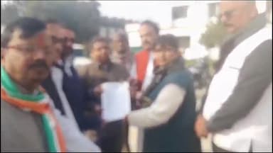 गोरखपुर: महिलाओं पर बढ़ते अपराध की दृष्टिगत जिला कांग्रेस कमेटी ने जिला अधिकारी गोरखपुर के माध्यम से राज्यपाल को भेजा ज्ञापन