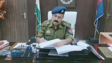 हरदोई: एसपी ने पुलिस ऑफिस में पुलिस ऑफिस में सुनी फरियादियों समस्याएं, दिए जरूरी दिशा निर्देश