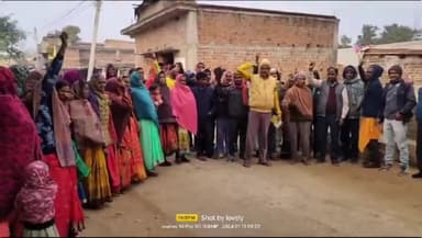 बगोदर: दोंदलो के ढिबरा मेन्जुरा टोला में महेन्द्र सिंह के शहादत दिवस की तैयारी को लेकर हुई माले की ग्राम सभा