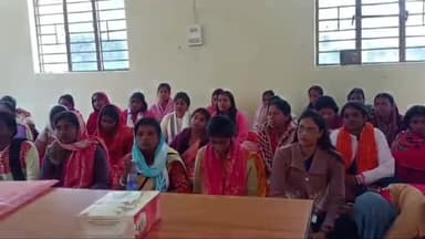 नावाडीह: नावाडीह स्थित मॉडर्न डाक-बंगला में जेंडर रिसोर्स सेंटर सलाहकार समिति के गठन को लेकर एक दिवसीय कार्यशाला का हुआ आयोजन