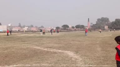 हरदोई: राष्ट्रीय युवा दिवस को लेकर नगर पालिका कर्मियों को स्वच्छता की दिलाई गई शपथ, रैली का भी हुआ आयोजन