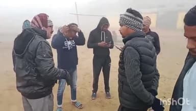 बिधूना: नवीन बस्ती भरथना रोड पर गौशाला में गाय की हुई मौत की सूचना पर बजरंग दल व युवा मोर्चा के कार्यकर्ता मौके पर पहुंचे